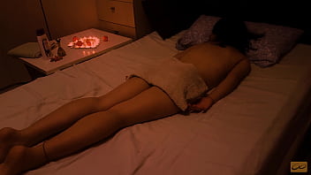 Mát Xa Kích Dục Bùng Nổ Thành Cuộc Yêu điên Cuồng Và Khiến Em đạt Cực Khoái Không Giới Hạn Với Kỹ Thuật Nuru Thái
