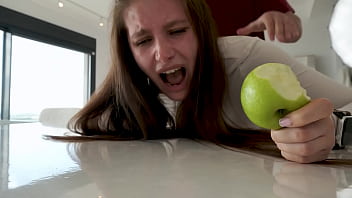 Bố Dượng Cưỡng đoạt Lần đầu Của Con Gái Kế Với độ Phân Giải 4k Sắc Nét