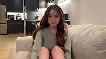 Ngoại Tình Với Cô Bạn Thân Gợi Cảm Của Chị Kế – Rosie Rider Khiến Bạn Gái Tôi Ghen Tị